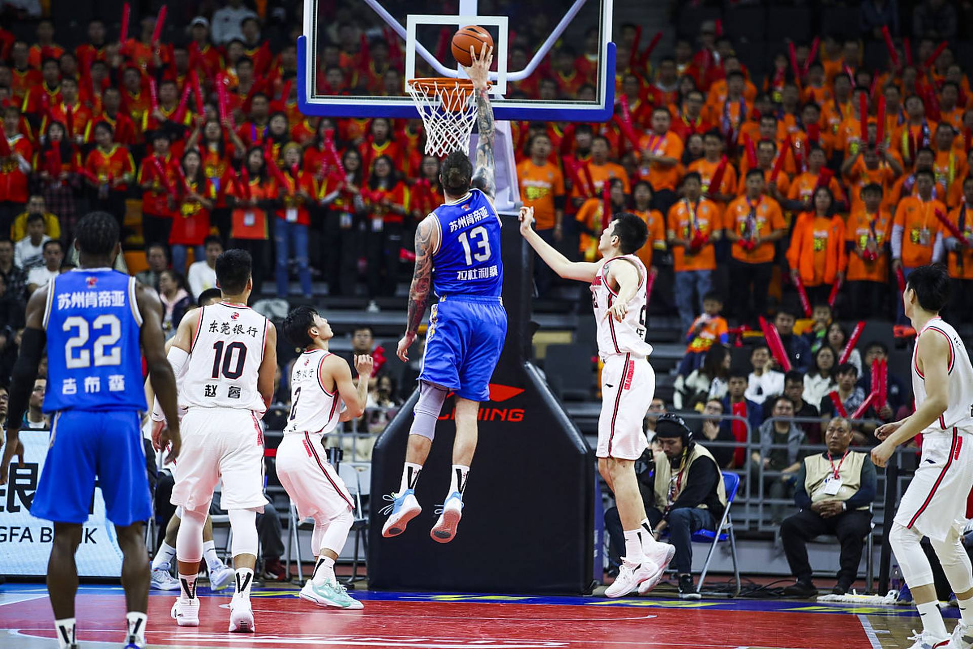 逼抢兜底 逼抢兜底